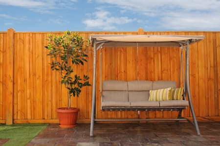 Privacy Fencing Thumbnail